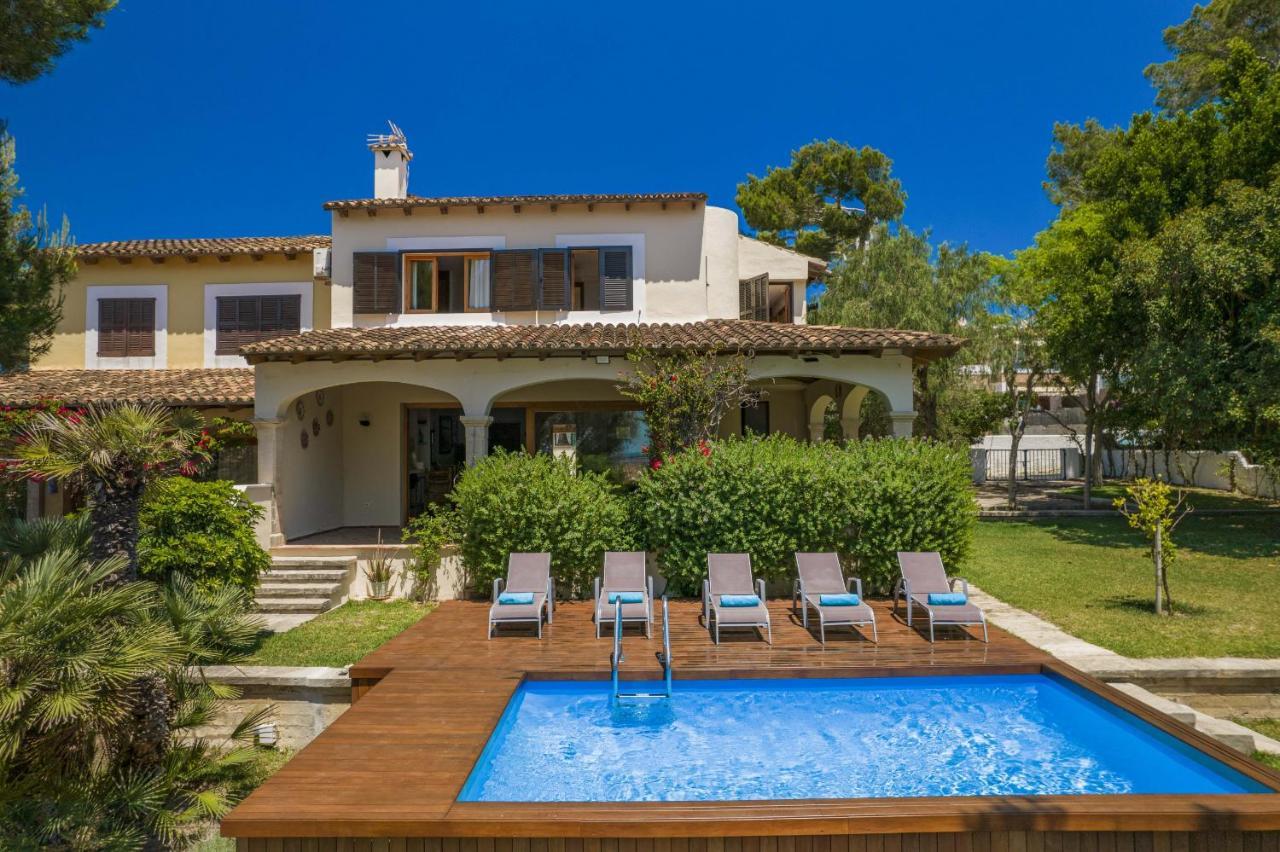 Villa Alcanada Garden Алкудия Екстериор снимка