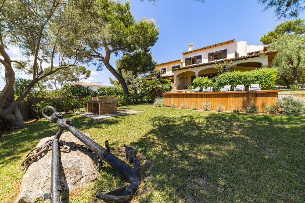 Villa Alcanada Garden Алкудия Екстериор снимка